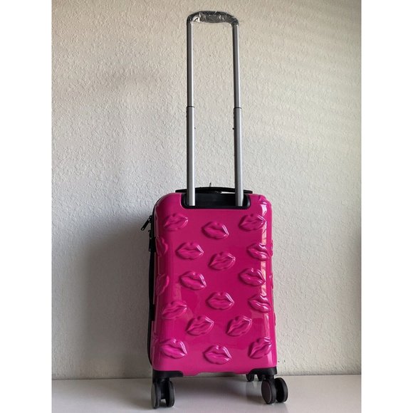 it luggage Bags It Luggage Smooch Kiss Hot Pink Hardside Suitcase